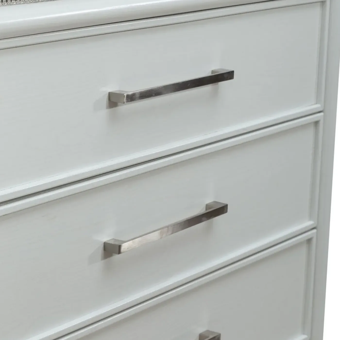 New Danica Chest With Lights Dressers & Chests