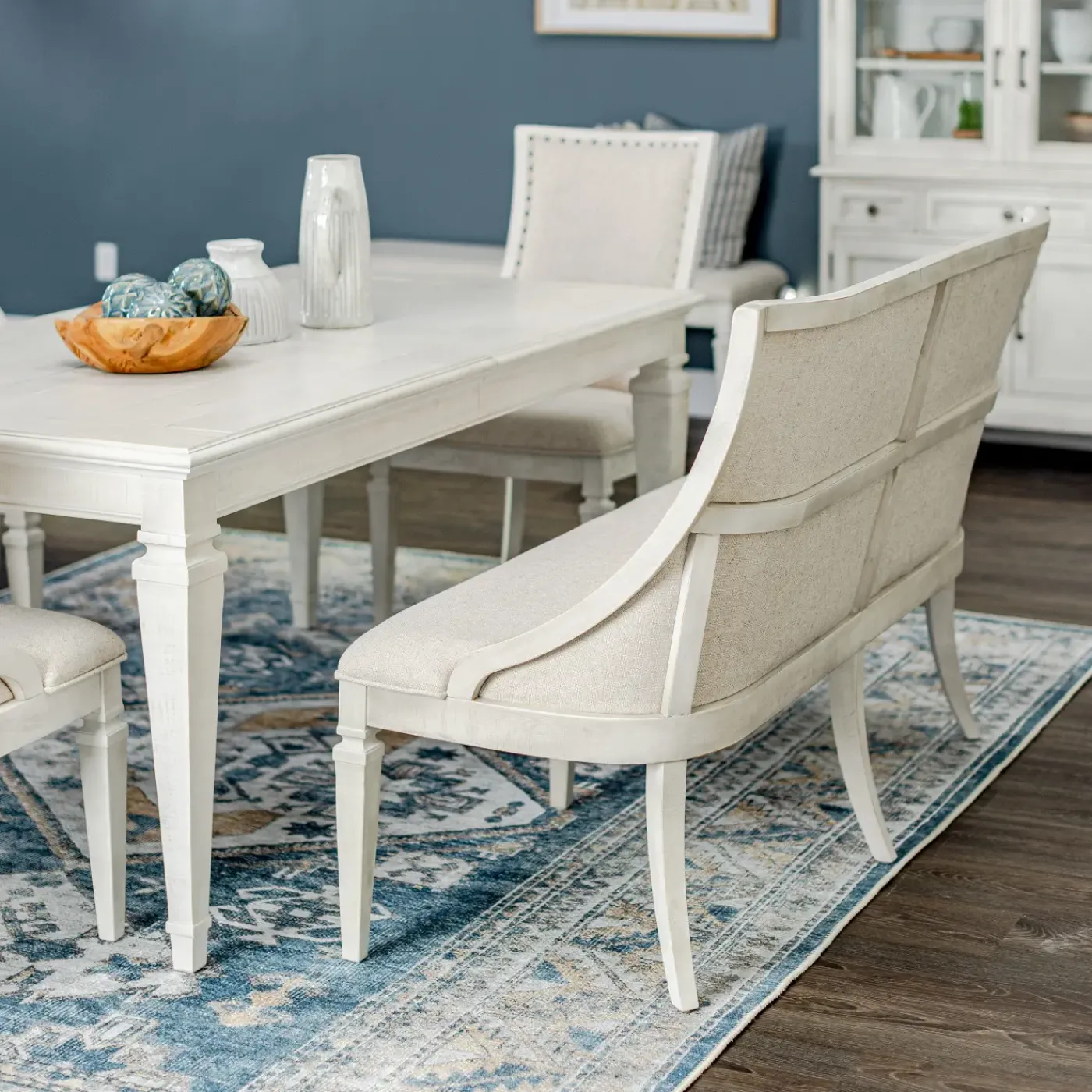 Hot East Bay 6pc Dining Set: Extendable Dining Table, 4 Arm Chairs & Bench Dining Room Sets