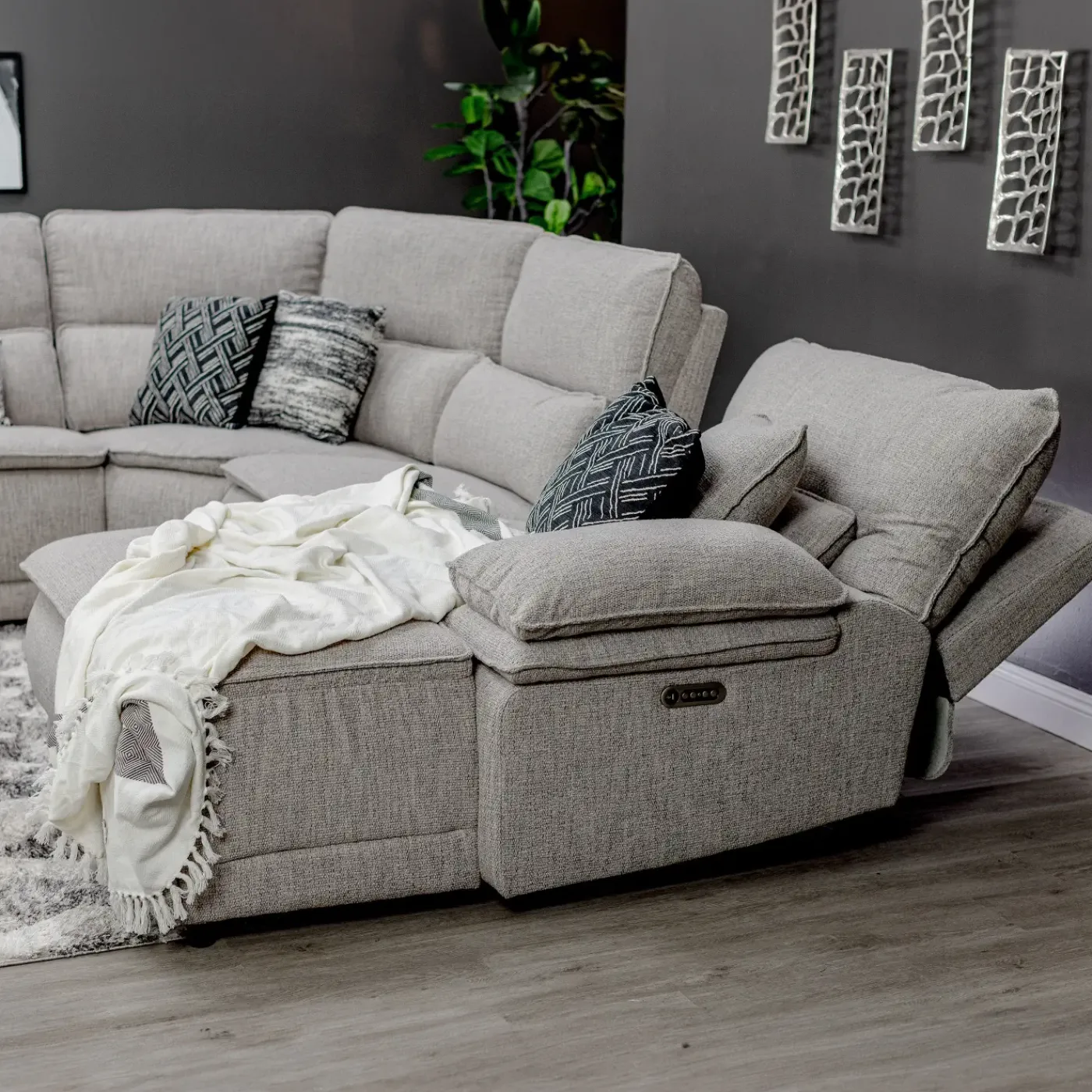 Best Goliath 3pc Power Sofa Right Arm Facing Chaise Living Room Sets|Sectionals