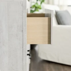 Kelcey Dresser Bedroom|All Outlet & Clearance Items