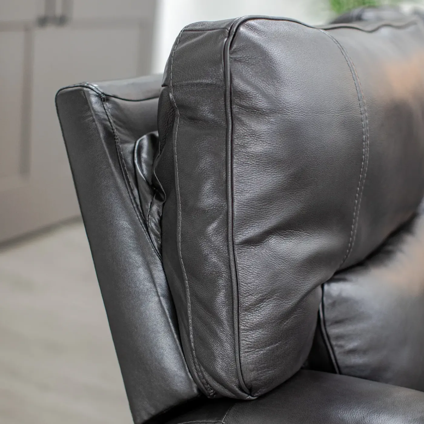 Clearance Malone Zero G Power Reclining Loveseat Loveseats|Reclining Furniture