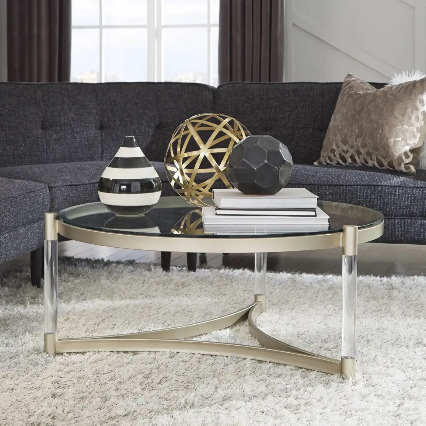 Best Nova Round Cocktail Table Living Room|Coffee & Cocktail Tables