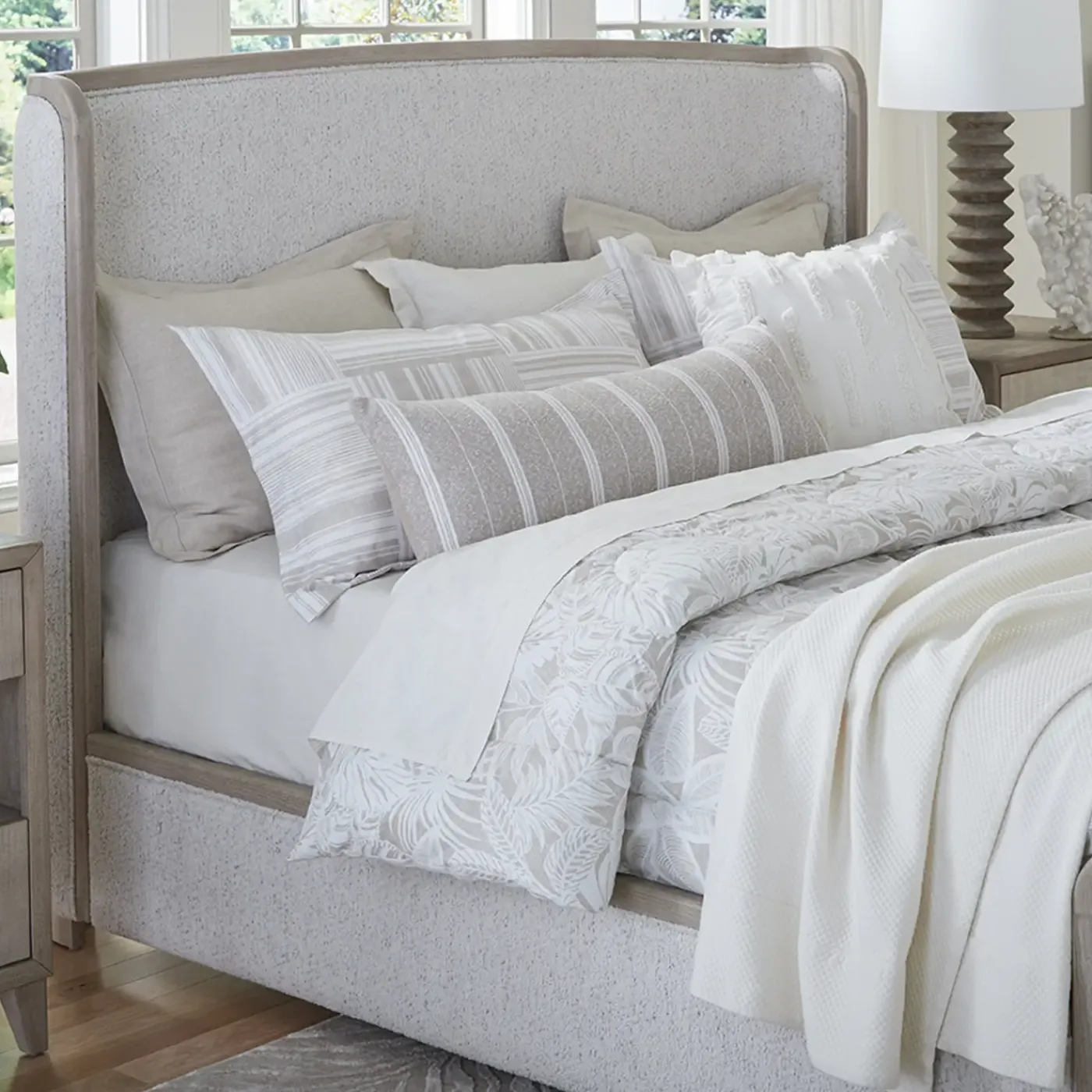 Solara California King Shelter Bed King Beds