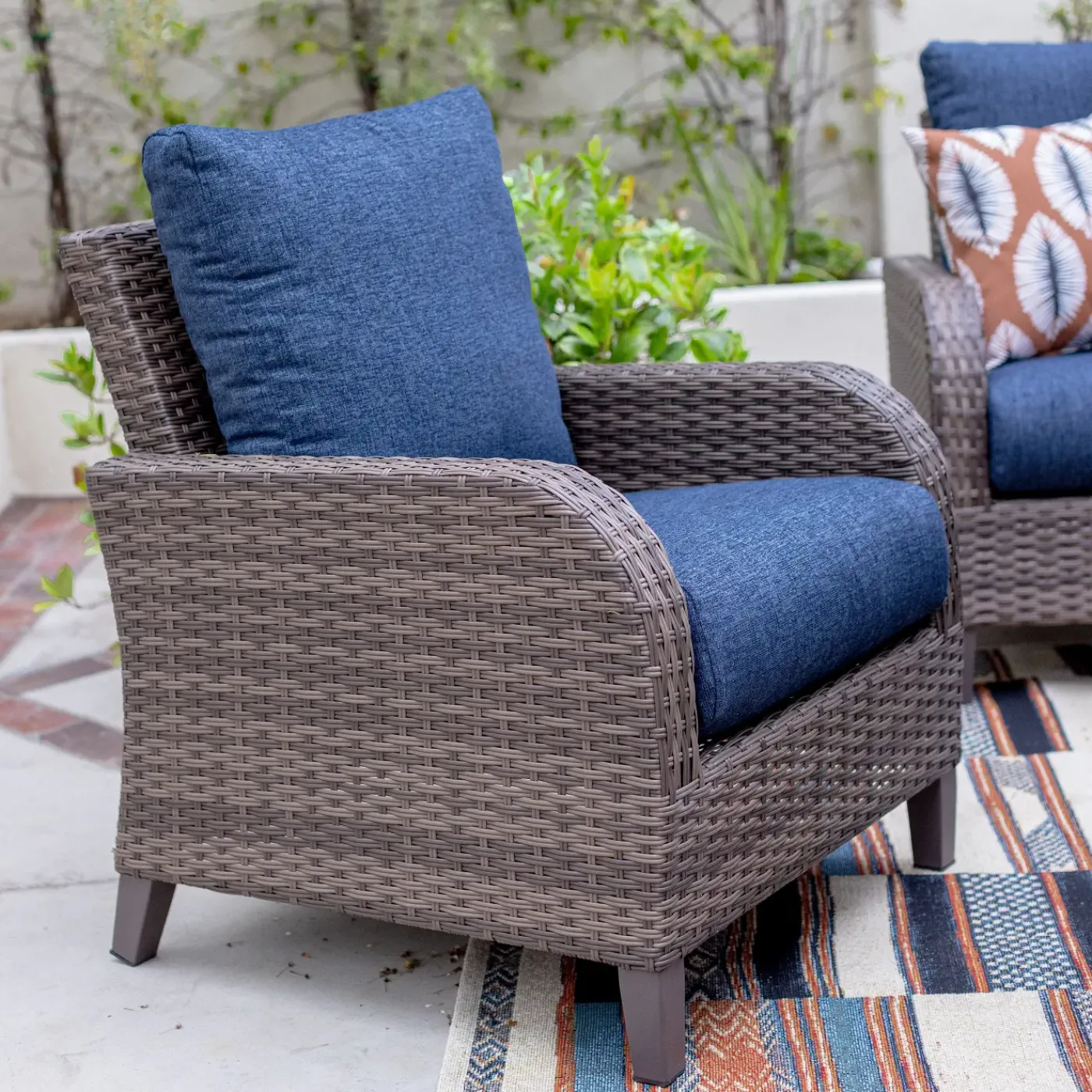Summit Outdoor Chair Outdoor Seating
